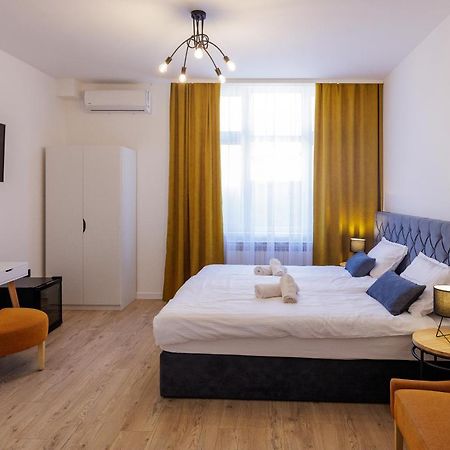 Rooms Lisnic Osijek Exterior foto